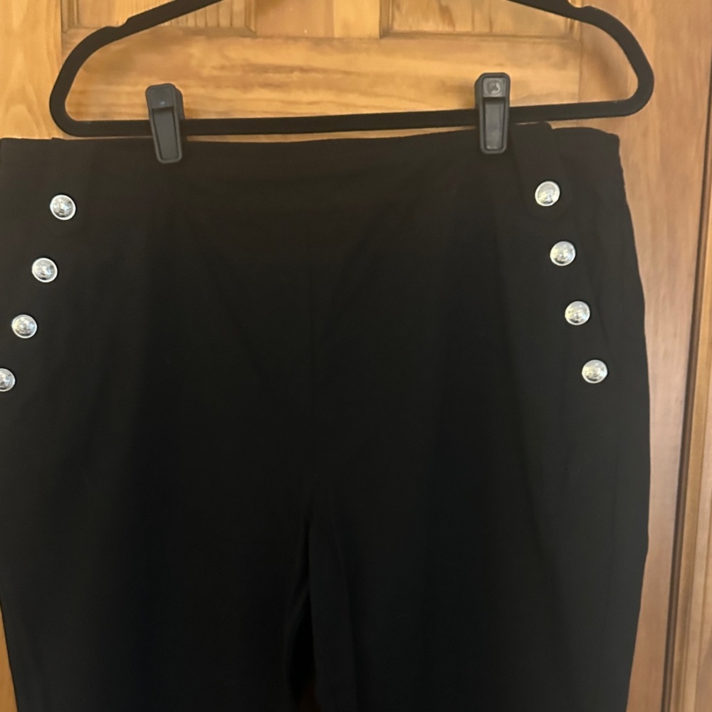 Kate & Mallory Black Ankle Pants with Decorative Buttons